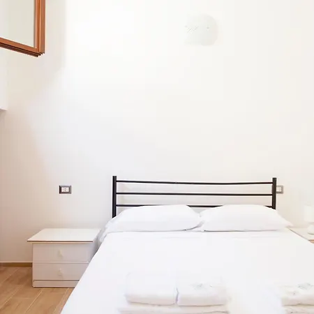 Appartamento Piscina Condominiale 10 Min Dal Mare
